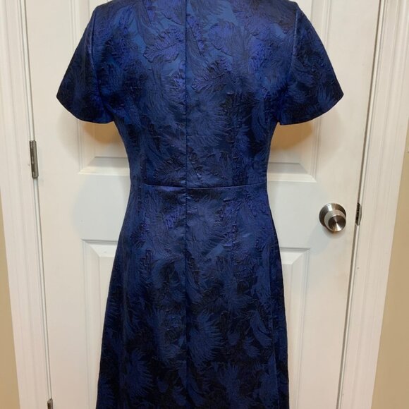 Hugo Boss Dargy Dark Blue Floral Jacquard Fit & Flare Dress, Size 6 - Picture 6 of 10